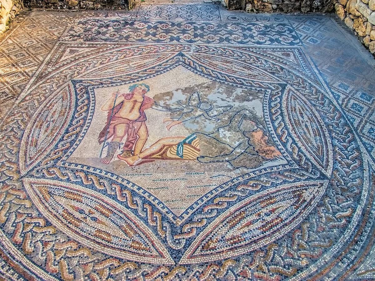 Ruines romaines de Volubilis, site classé UNESCO près de Meknès