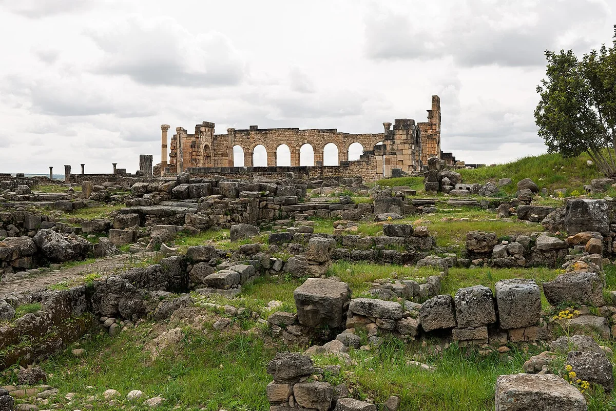 Ruines romaines de Volubilis, site classé UNESCO près de Meknès