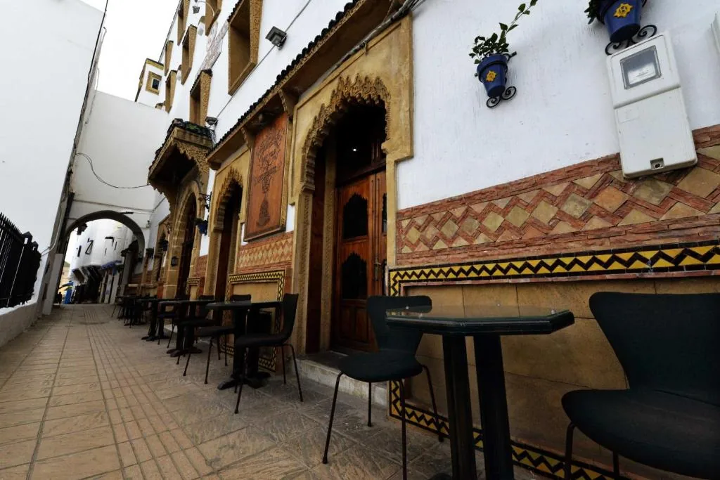 Medina alley — Hôtel des Oudaias