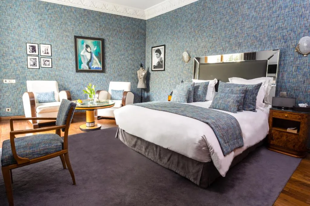 Room — Hôtel Le Doge