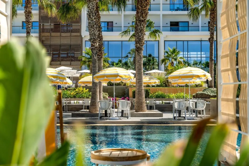 Swimming pool — Hyatt Place Taghazout Bay