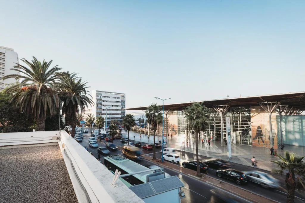 Terrace and street view — ibis Casablanca City Center
