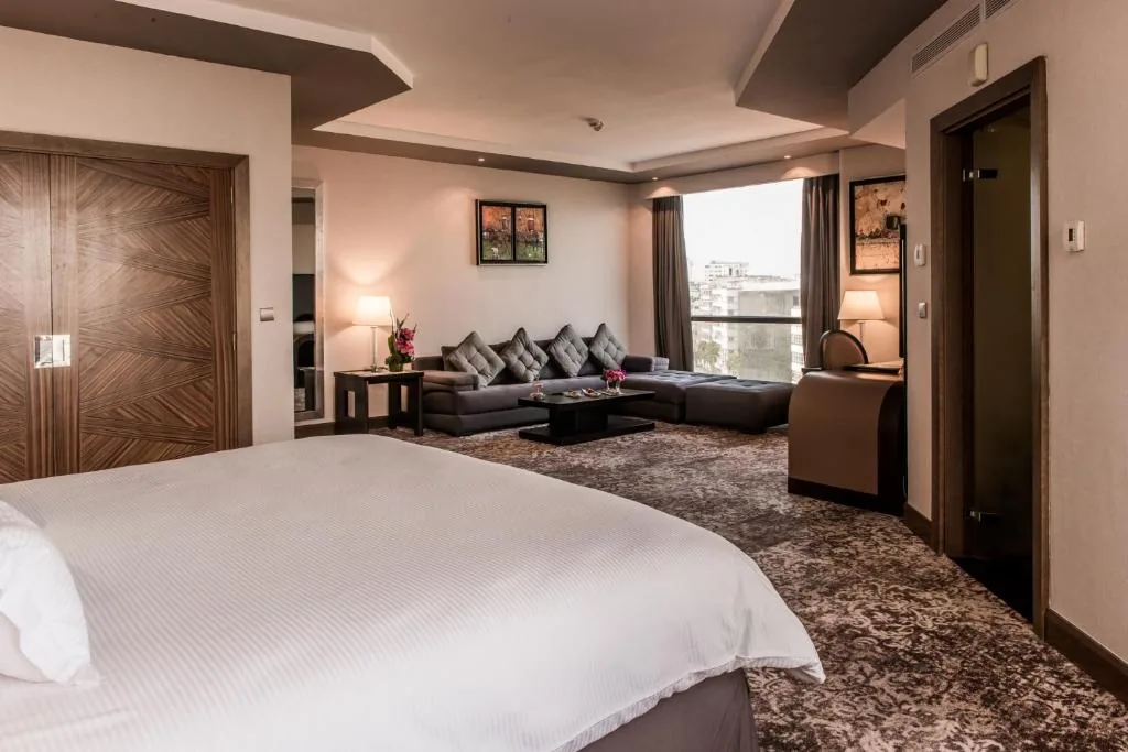 Suite — Kenzi Tower Hotel