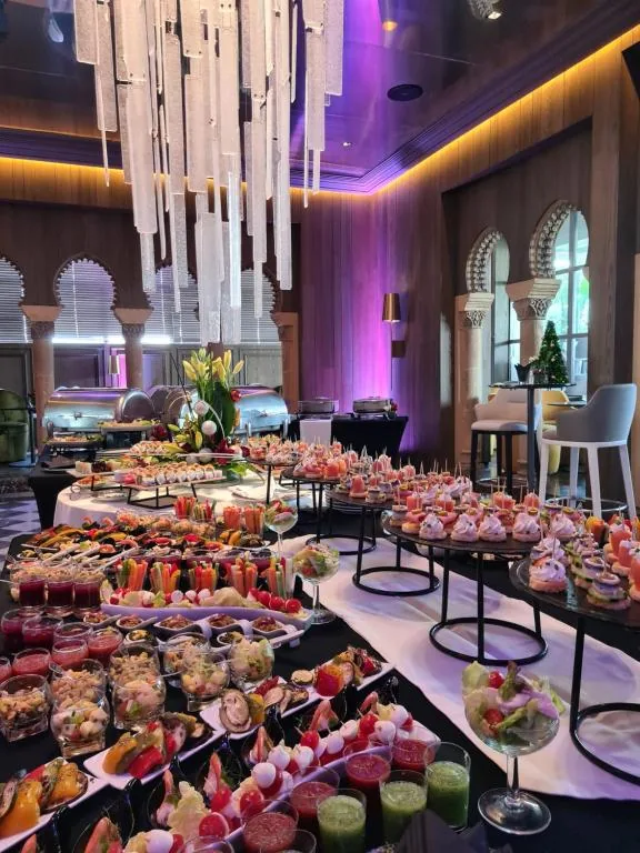 Dessert buffet — La Tour Hassan Palace