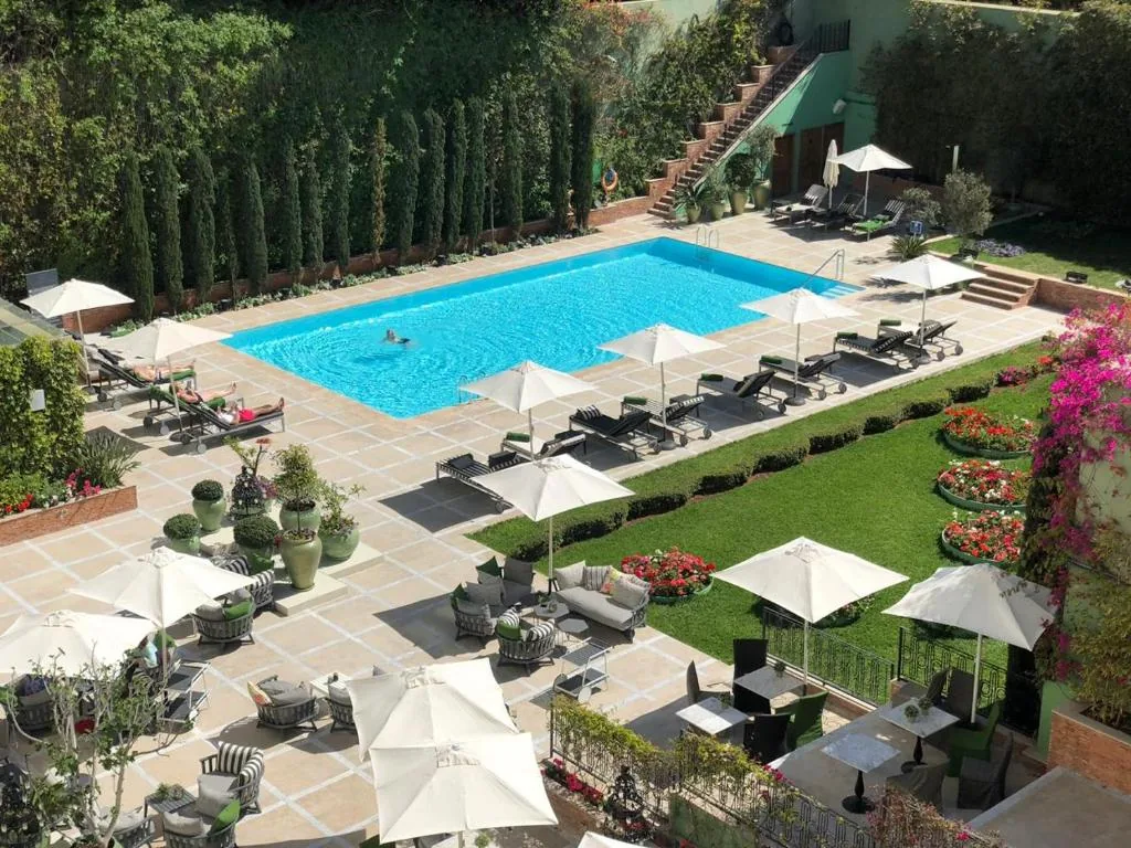 Swimming pool — Le Casablanca Hôtel