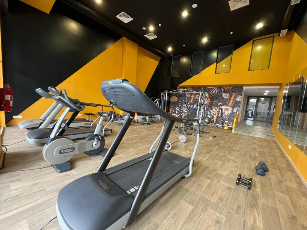 Fitness room — Melliber Appart Hôtel