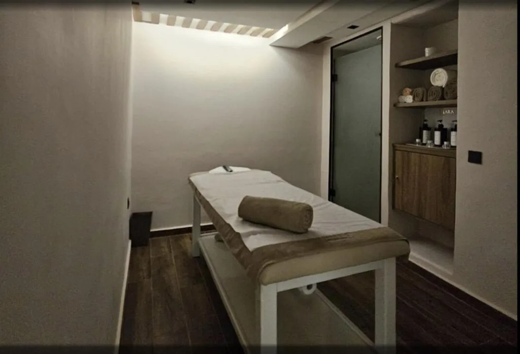 Treatment room — Melliber Appart Hôtel