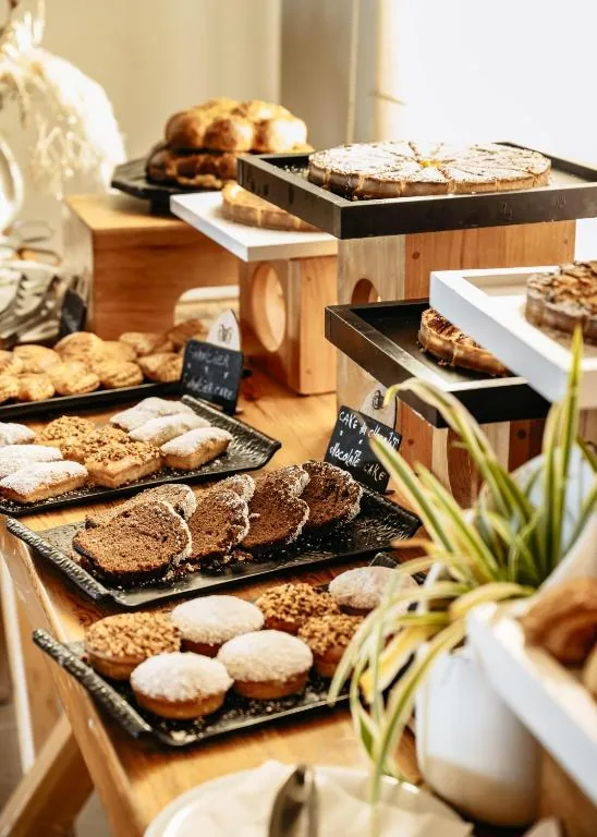 Dessert buffet — Paradis Plage Surf Yoga & Spa Resort