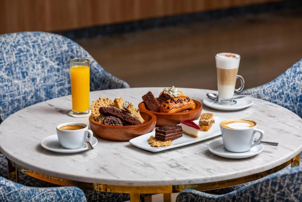 Tea and pastries — Pickalbatros Palais des Roses