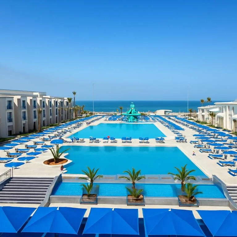 Swimming pool — Pickalbatros Palais des Roses