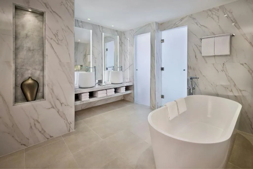Bathroom — Rabat Marriott Hotel