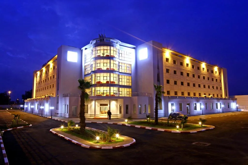 Facade at night — Relax Hotel Airport Nouasseur