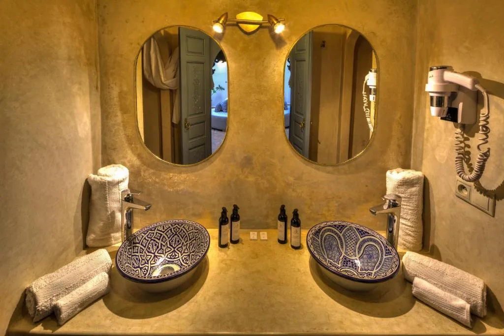 Bathroom — Riad Amaris