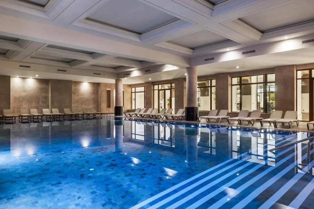 Indoor swimming pool — Hotel Riu Palace Tikida Agadir