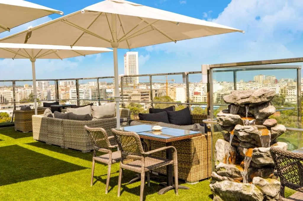 Terrace — Suite Hôtel Casa Diamond