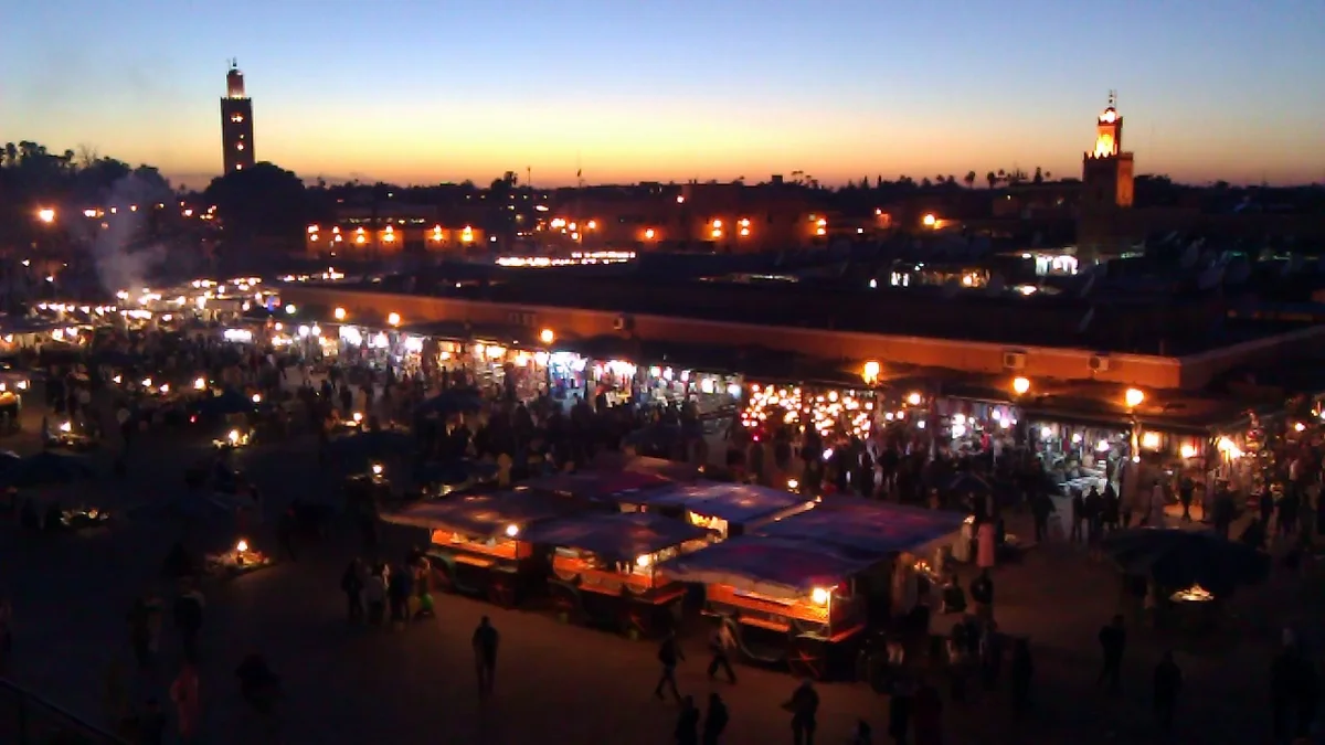 Piazza Jemaa el-Fna, nel cuore della medina di Marrakech